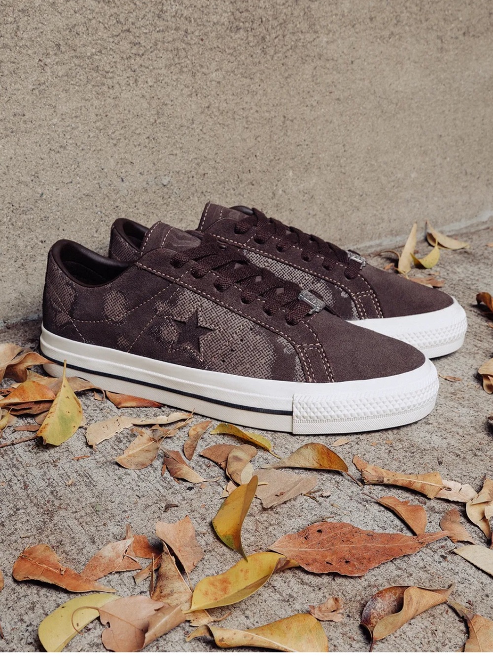 RARE Converse One Star Pro "Mi Gente" Fresh Brew Suede Sneaker M 6.5 / W 8